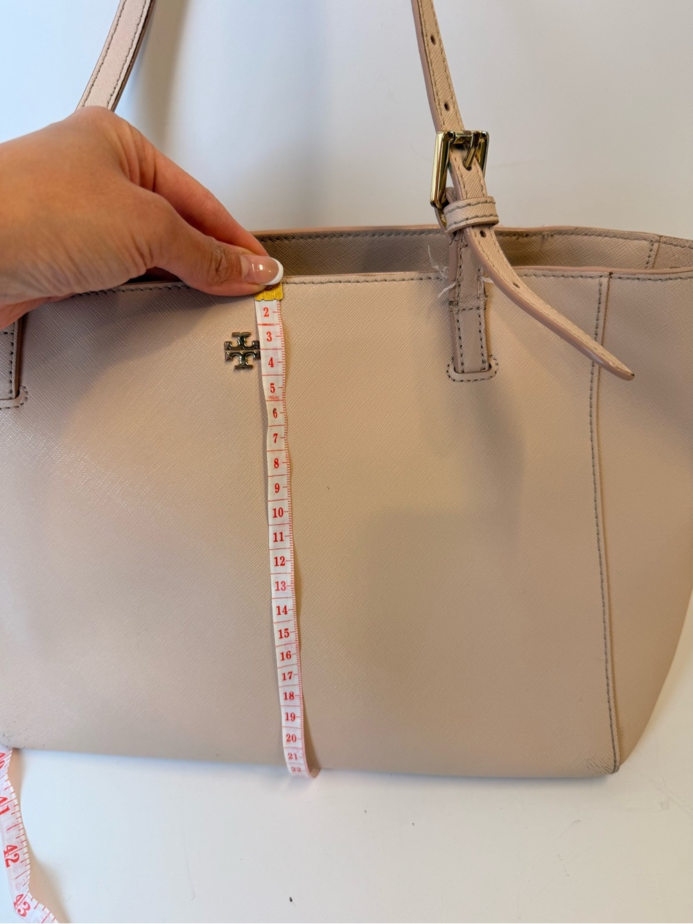 Tory Burch York Small Buckle Tote Powder Pink - Picture 12 of 13